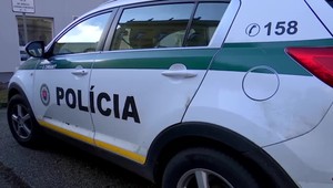 Krvavý incident na železničnej stanici: Muž viackrát bodol nožom iného muža