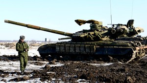 Zbrane, delostrelectvo, mínomety či raketomety. Boje na Ukrajine neutíchajú