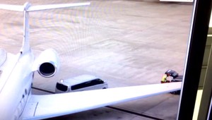 Koniec pašeráckeho gangu. Elitní policajti v súkromnom lietadle zaistili kokaín a takmer milión eur