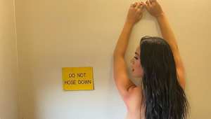 No toto! Katy Perry sa vyzliekla do polonaha!