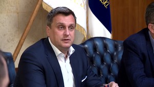 Danko avizoval pozvanie Viačeslava Volodina. Lajčák namieta jeho menom na sankčnom zozname