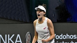 Semifinále volá. Pohánková zvládla náročný duel