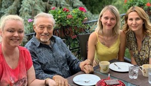 Ivana mi poslala letenky a zaplatila hotel, priznala Dominika