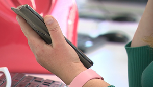 Virtuálny rituál ju vyšiel draho: Falošný šaman obral ženu o tisíce eur