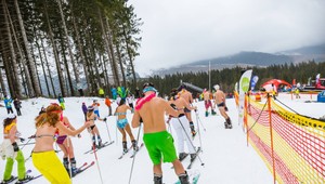 V Jasnej sa lyžovalo v bikinách, jar sa blíži