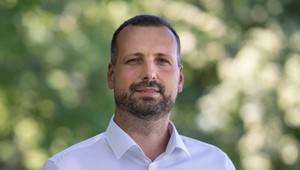 Voľby2022: O post starostu bratislavských P. Biskupíc zabojuje sedem kandidátov Zoltán Pék