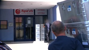 V kauze Rapid Life začala konať NAKA. Poisťovňa má voči klientom miliónové dlhy