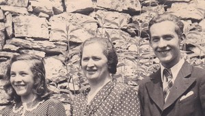 8. mája 1945 oznámil Slovákom koniec vojny. Jeho rodina za pomoc odboju trpela