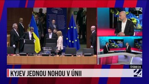 Štúdio 24: Kyjev jednou nohou v únii