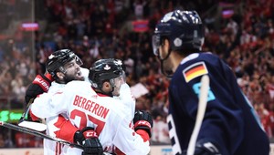 Kanaďania víťazmi Svetového pohára. Gól Cháru nestačil