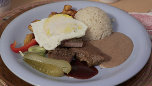 Hlavné jedlo: Huncokári z lesa