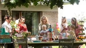 Komédia Matky zaznamenala v kinách skvelé úspechy: Patrí jej prvenstvo v návštevnosti!