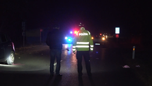 Príšerná nehoda: Školáčka po vystúpení z autobusu skončila medzi dvoma autami