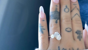 Ďalšia svadba na obzore! Speváčka sa pochválila dokonalým zásnubným prsteňom!