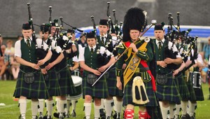 Britského gajdoša zabili jeho gajdy