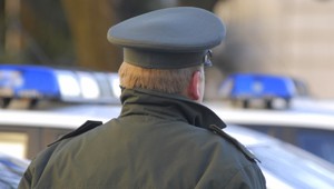 Richardovi chceli vziať vodičák. Mladík sa rozčúlil a napadol policajta