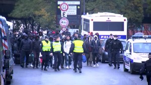 Z parížskeho tábora pre migrantov evakuovali 1606 ľudí