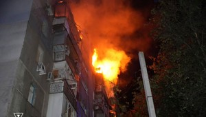 1242. deň na Ukrajine: Rakety zničili školu a nemocnicu, pri útokoch zahynuli traja ľudia