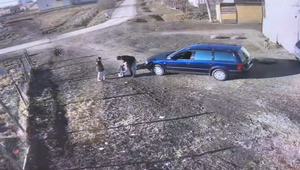 Mladý vodič zrazil dieťa. Odborník radí, ako sa správne zachovať pri nehode