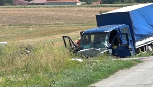 Tragédia v Pribete má ďalšiu obeť. Zomrel 60-ročný šofér dodávky