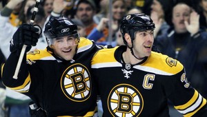 Chára s 1+1 ťahúňom Bostonu, Handzuš jediným strelcom LA