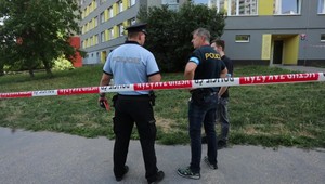 Policajt v Komárne napadol muža, ten skončil s vážnymi zraneniami v nemocnici