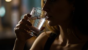 Ako si vytvoriť návyk na pravidelné pitie vody a predísť dehydratácii?