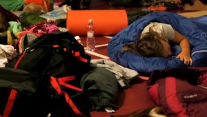 Viac ako 20 detí z letného tábora hospitalizovali pre žalúdočné ťažkosti