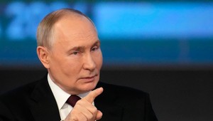 1261. deň na Ukrajine: Putin tvrdí, že na schôdzku so Zelenským ešte neboli vytvorené podmienky