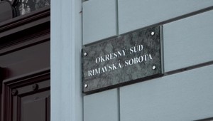 Druh nebohej ženy, ktorú ubil vnuk, žiada smrť za smrť