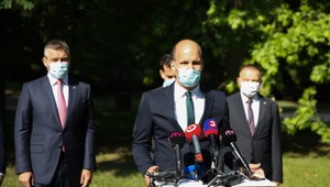 Spor podpredsedov NR SR: Pellegrini tvrdí, že Grendel mlčal o pozitívnom teste na Covid. Ten tvrdí opak