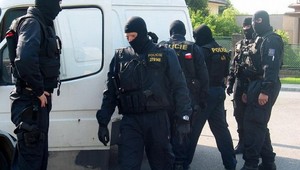 Policajti chytili zvrhlíka. Znásilnil 5-ročné dieťa!