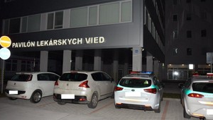 Zo Slovenskej akadémie vied ukradli výpočtovú techniku za tisíce eur