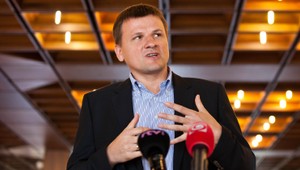 Hlina svoj odchod z klubu OĽaNO oznámil Paškovi