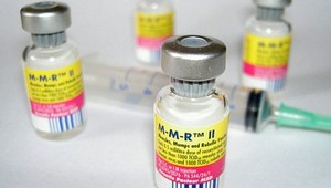 Rodičia pozor! Vakcína MMR autizmus detí nespôsobuje, hlási štúdia