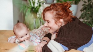 Mamička Táňa Pauhofová pri milovanej dcérke ŽIARI