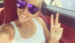 Fíha, na také by si každá netrúfla: Cibulkovej sexi šaty vám vyrazia dych