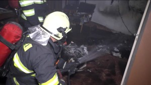 Požiar v nemocnici. Zatiaľ, čo pacienti pokojne spali, zo spodnej časti budovy sa valil hustý dym