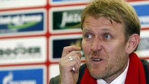 Prosinečki začal s prestavbou kádra CZ Belehrad