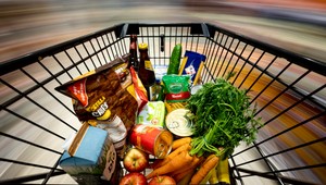 Ceny potravín lámu rekordy, obyvatelia toho majú plné zuby. Vyšli do nákupného štrajku