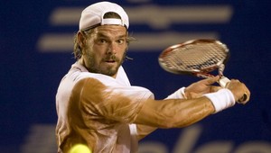 Proti Slovákom aj Köllerer, dohodol sa so zväzom na podmienkach štartu