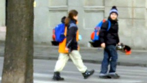 Chlapci ukradli Smižančanom bicykle, nechali im zapáchajúci odkaz