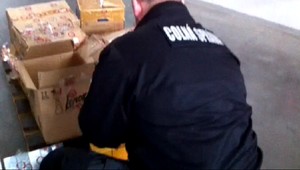 Colníci zadržali na hraniciach falzifikáty voňaviek