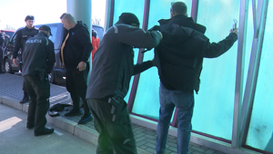 Slovan proti Dinamu Záhreb: Policajti kontrolujú hranice aj centrum Bratislavy