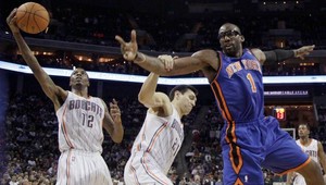 NBA: Knicks vysoko vyhrali v Charlotte, Howard s rekordom