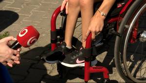 Viete si predstaviť  žiadať o povolenie cestovať vlakom? Pre ľudí s ŤZP je nedôstojné cestovanie bežnou realitou