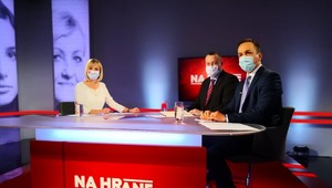 ONLINE: Politický duel Na Hrane s Milanom Krajniakom a Erikom Tomášom aj v znamení zatýkania