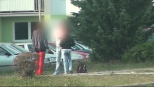 Blesková policajná akcia. Díler nestihol klásť odpor