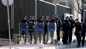 Turci zatkli dve osoby, ktoré plánovali na Silvestra teroristický útok