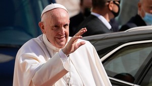 Pôjdete do kolien! TOTO odkázal pápež František svokrám